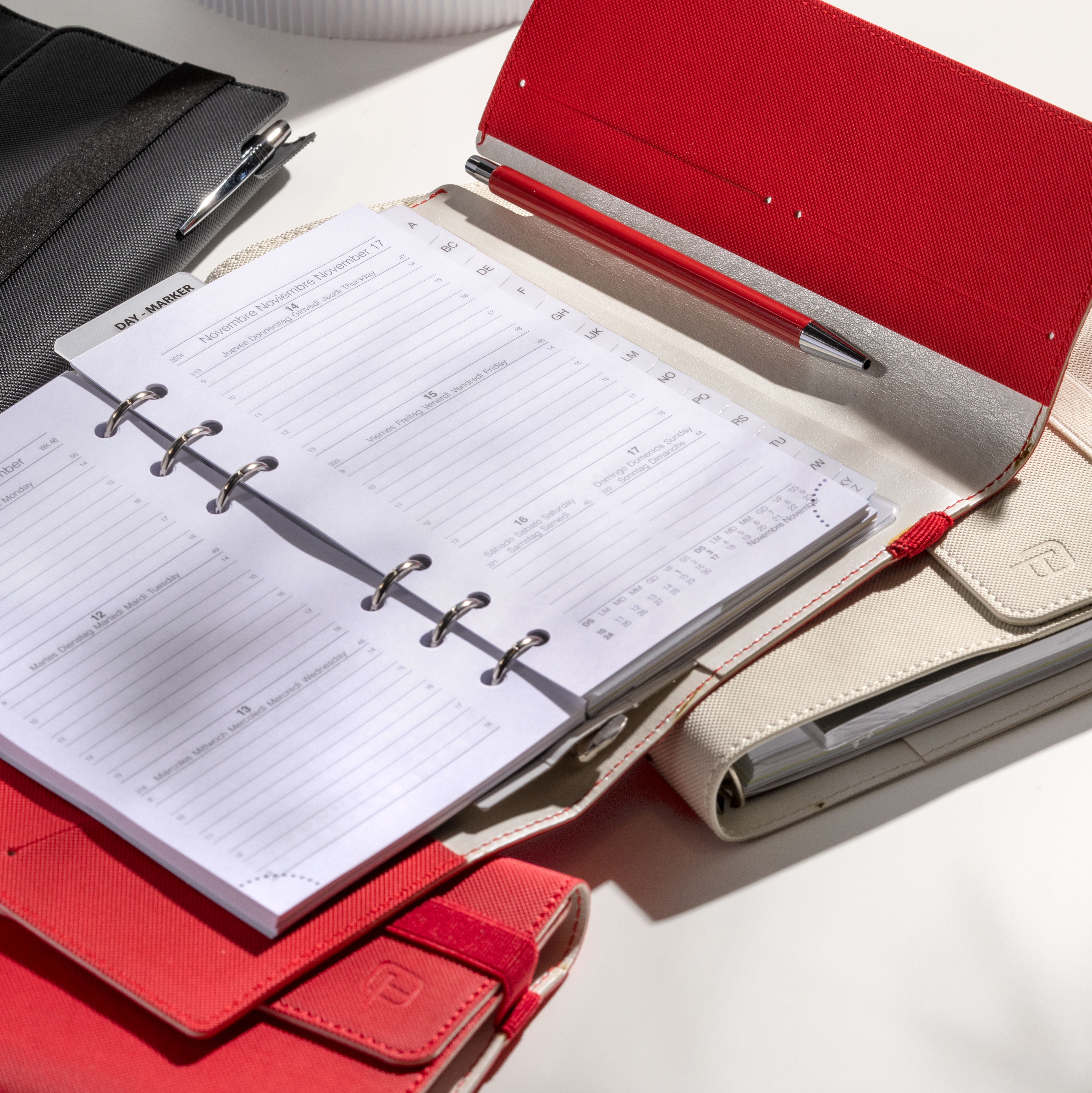 Organizer Medium 9X17 con Elastico e Penna Bold Style