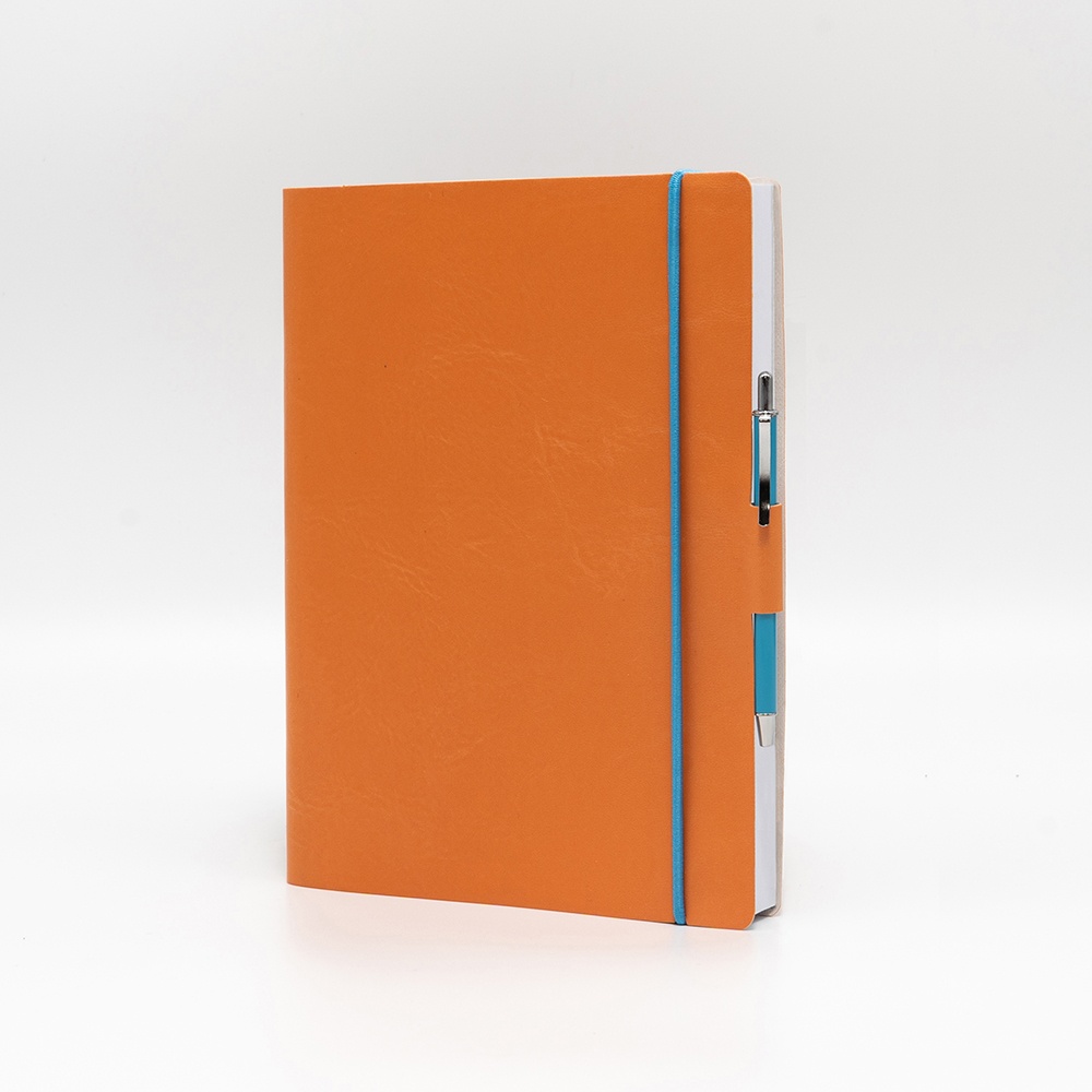 Agenda Giornaliera 15X21 Blueband con Elastico e Penna