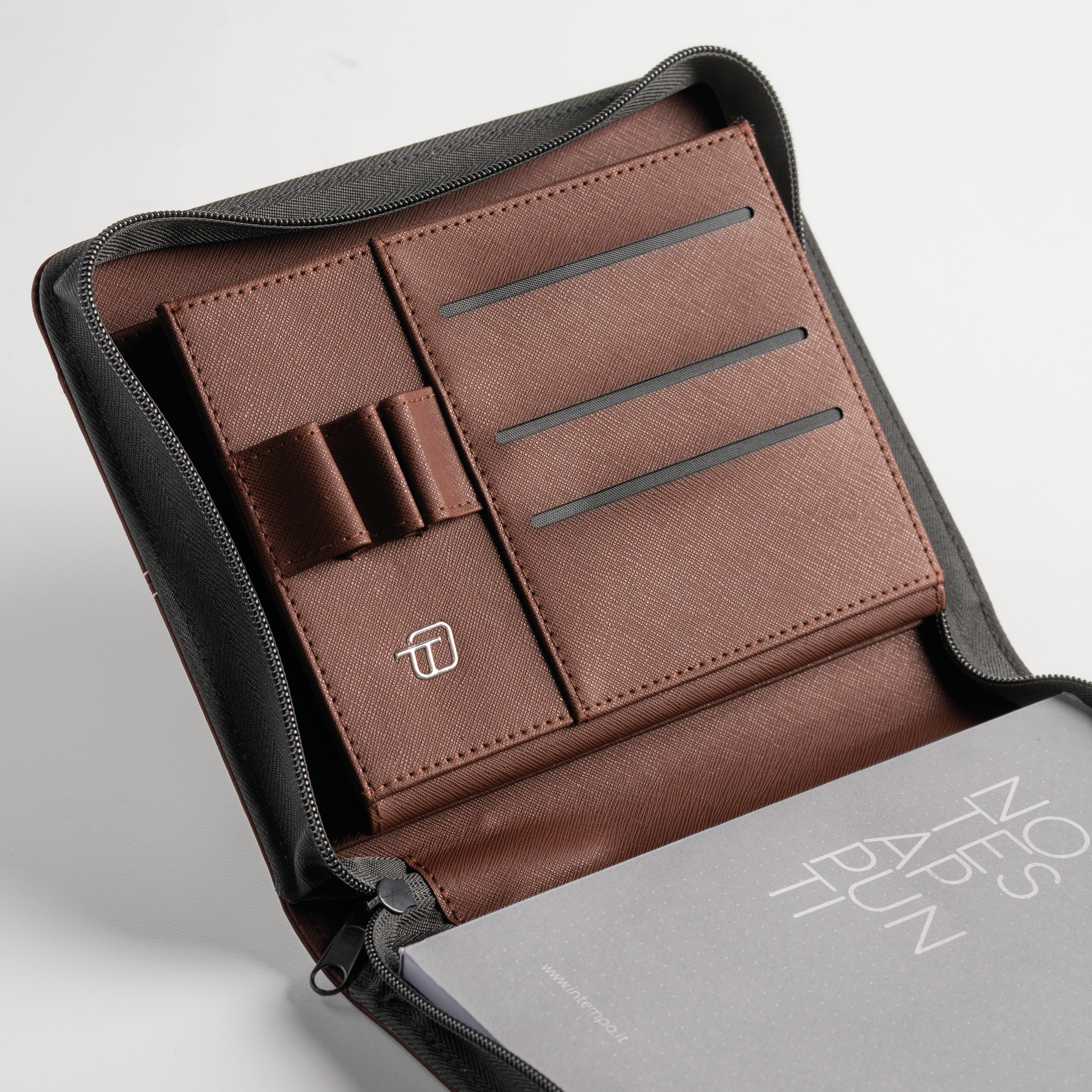 Portablocco A5 con zip New Classic
